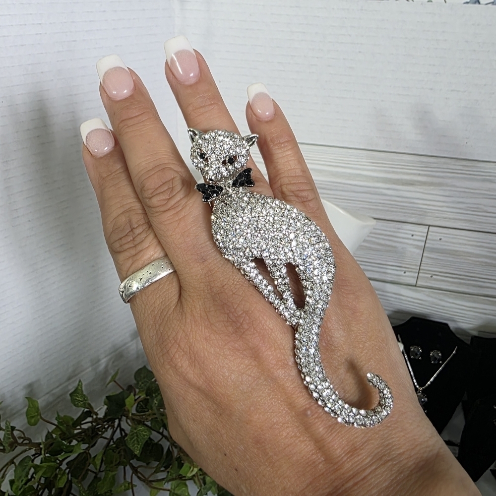 Wow! Beautiful Vintage Large Silver Cat Pave Stretch Ring - Picture 8 of 8